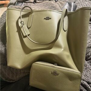 Coach Olive Green Tote Bag and Wallet Set